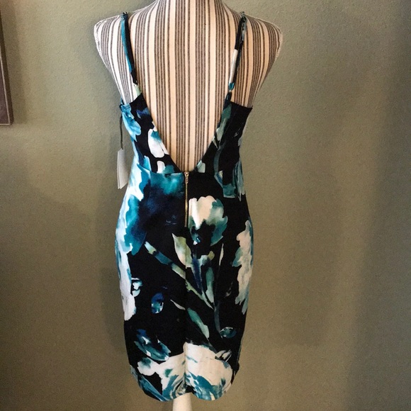 Stunning, Sexy dress by Iris Los Angeles - Picture 4 of 7